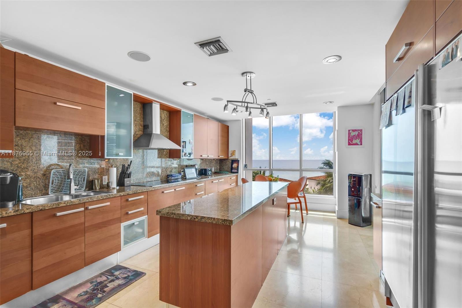THE RESIDENCES AT THE BAT - Residential