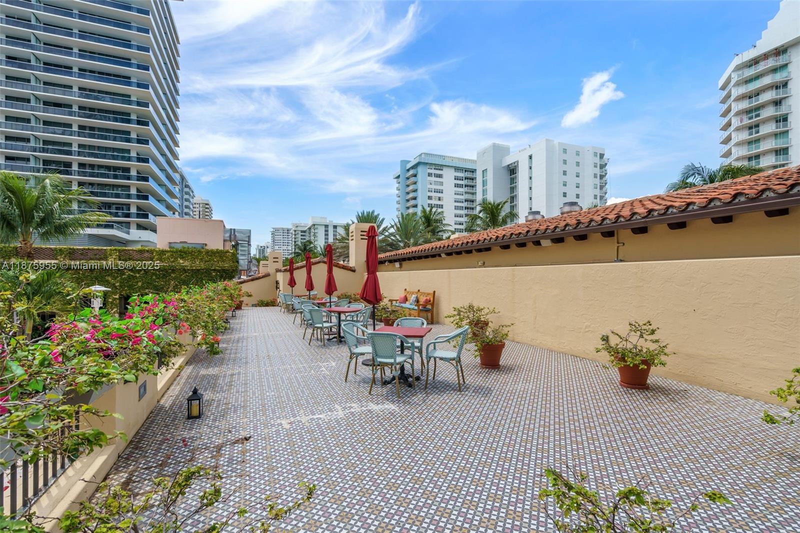 THE RESIDENCES AT THE BAT - Residential