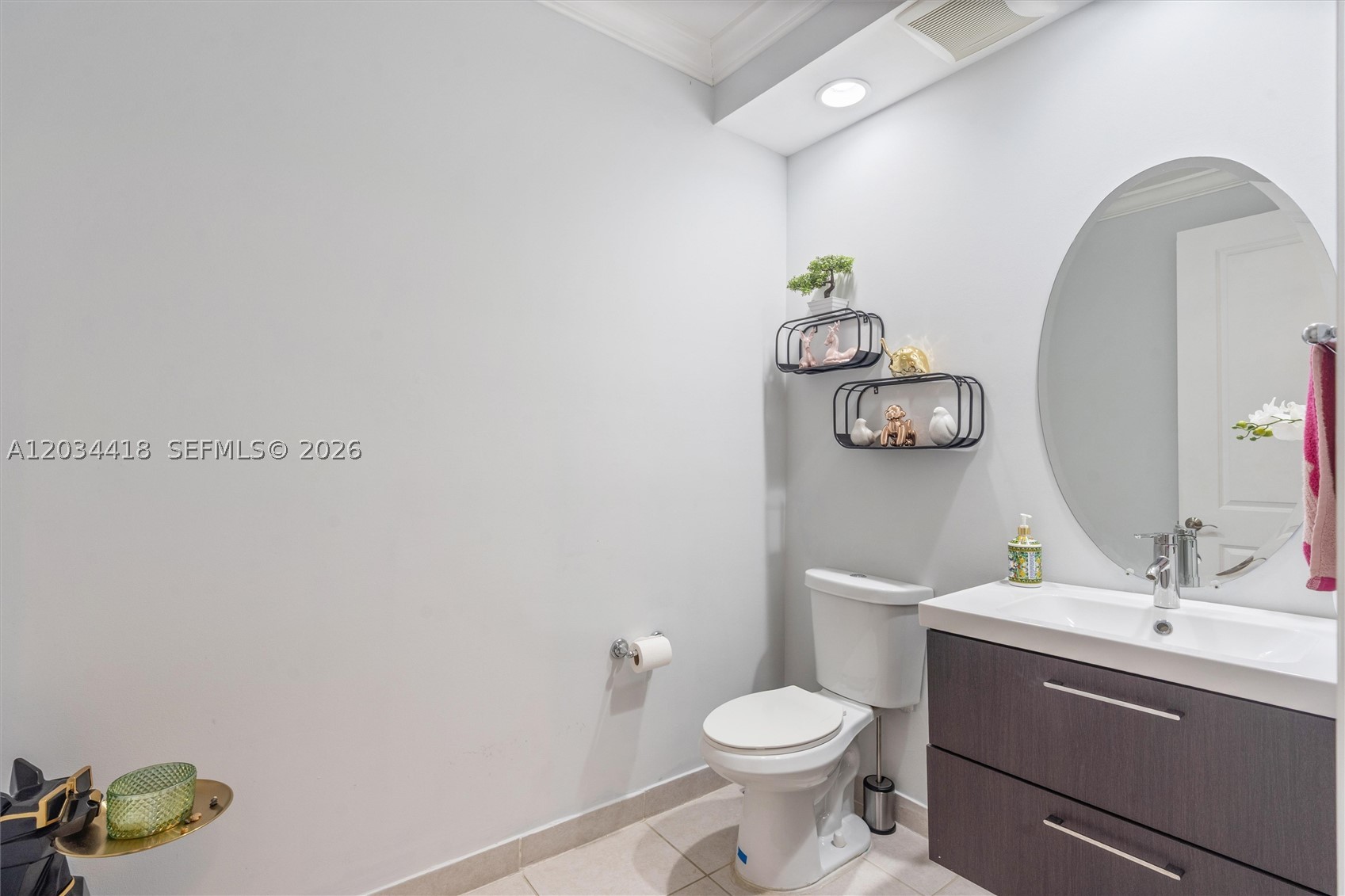 VILLA ALHAMBRA CONDO - Residential Lease