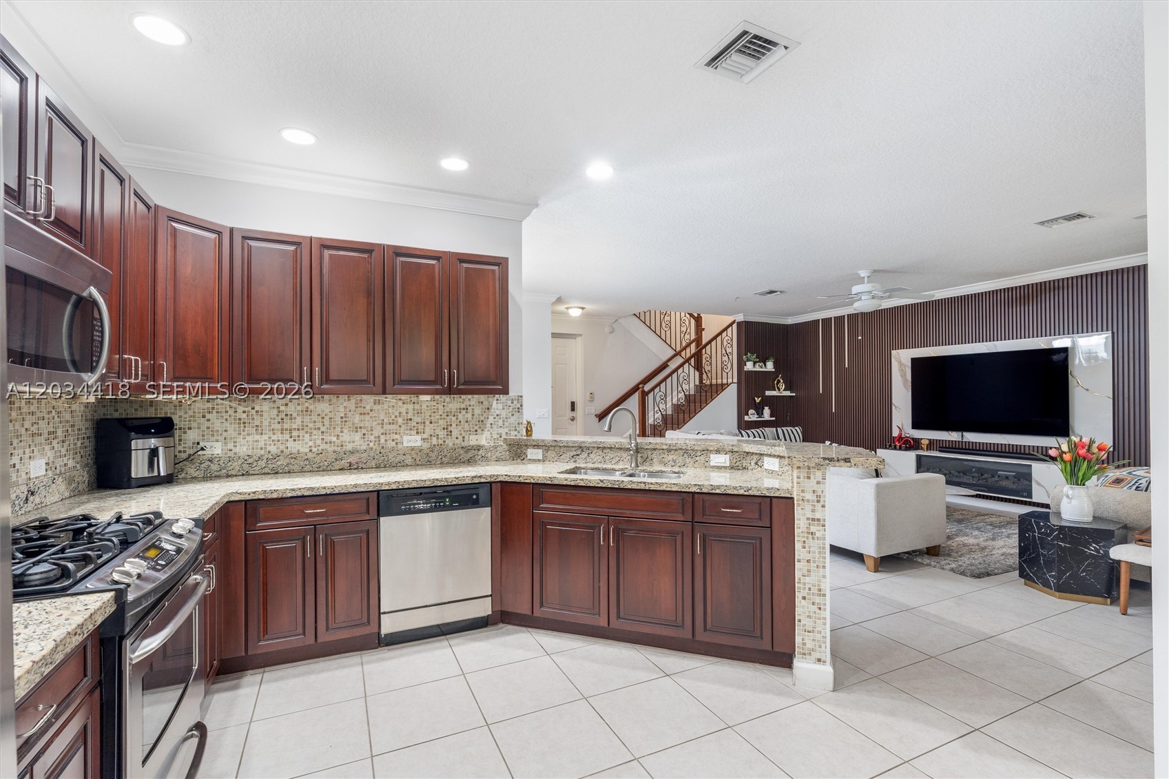 VILLA ALHAMBRA CONDO - Residential Lease