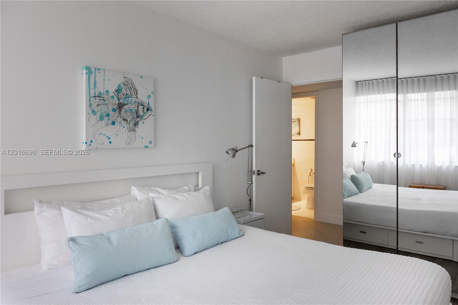 IMPERIAL TOWERS CONDO - Residential