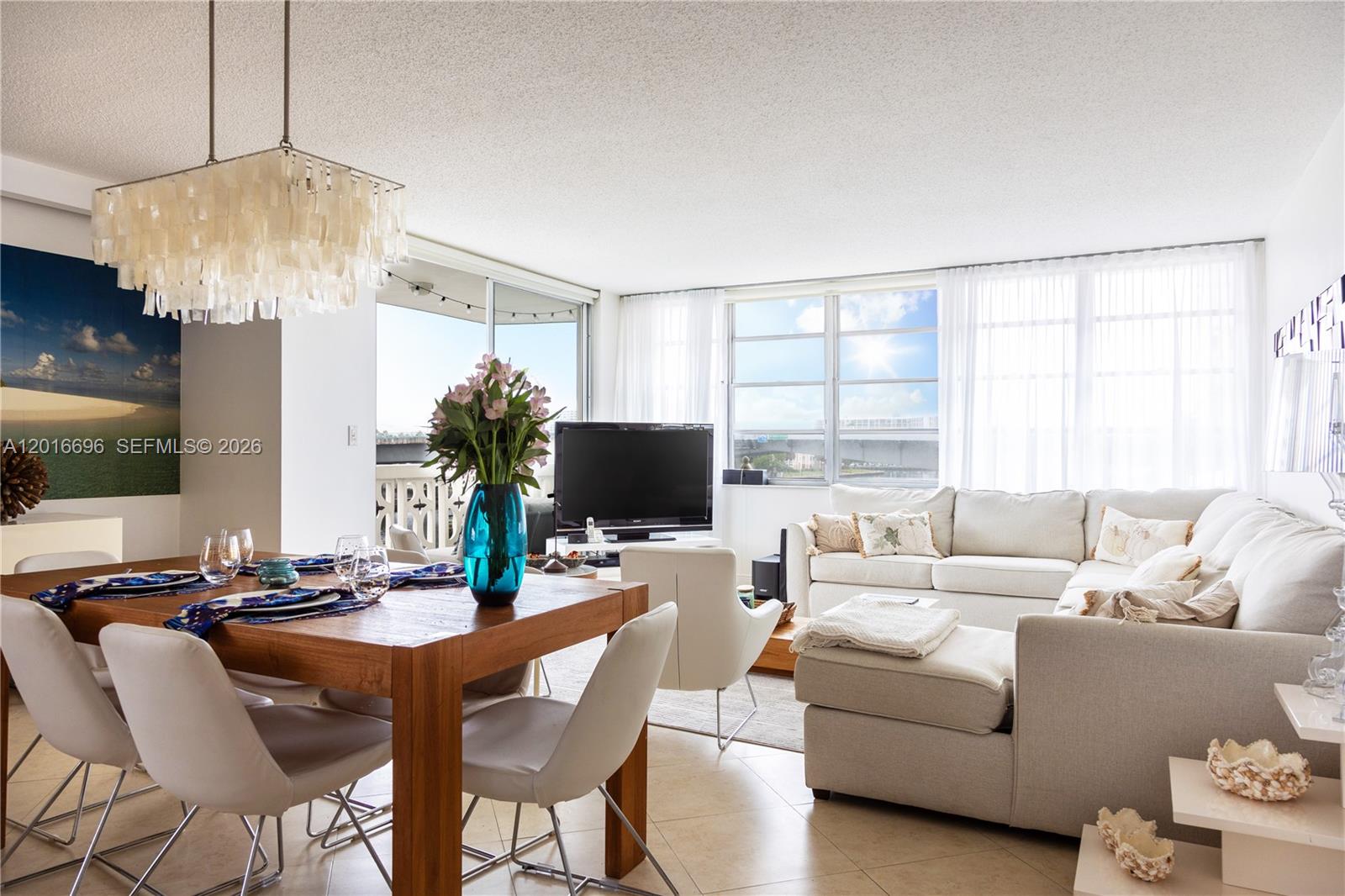 IMPERIAL TOWERS CONDO - Residential