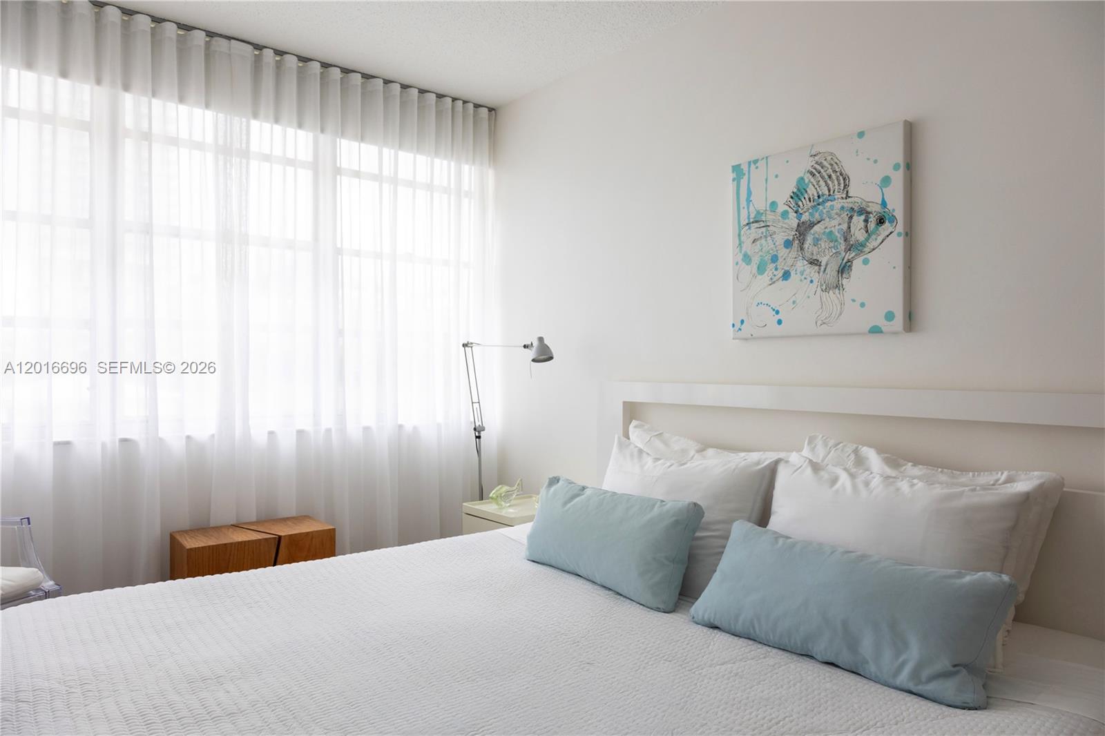 IMPERIAL TOWERS CONDO - Residential