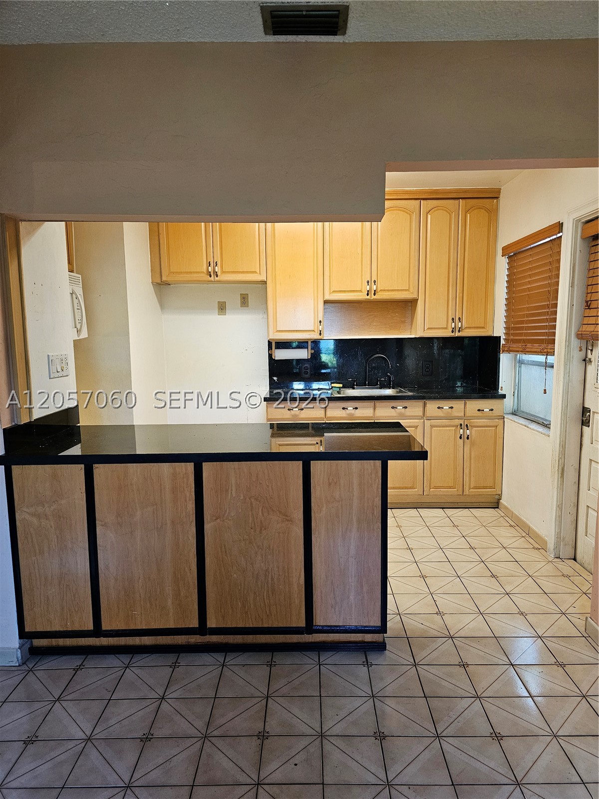 CORAL GABLES FLAGLER STRE - Residential