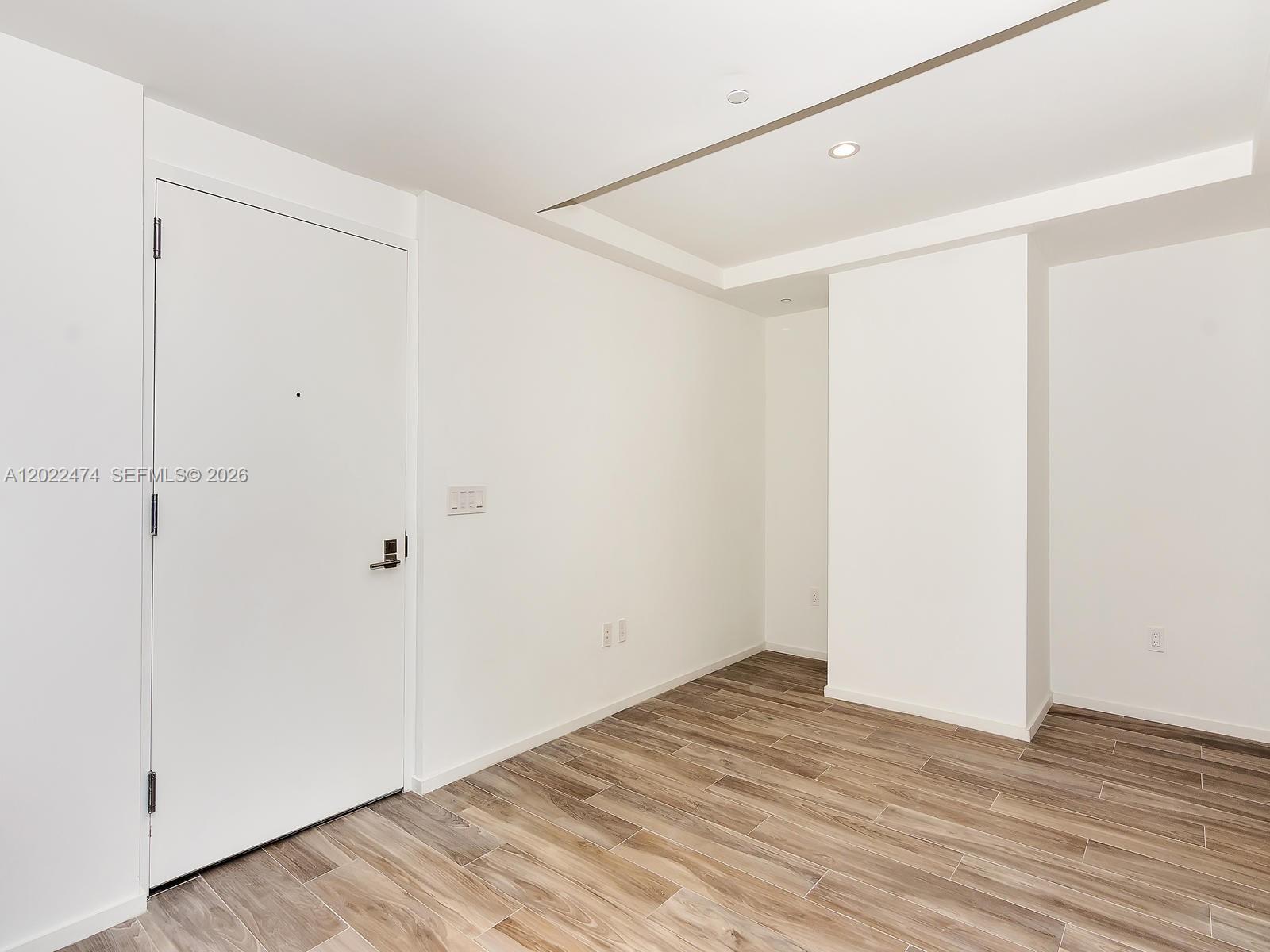 SLS LUX Residences - Residential