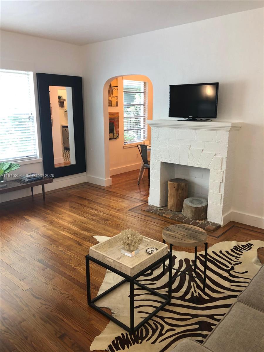 LINCOLN SUB - Residential Lease