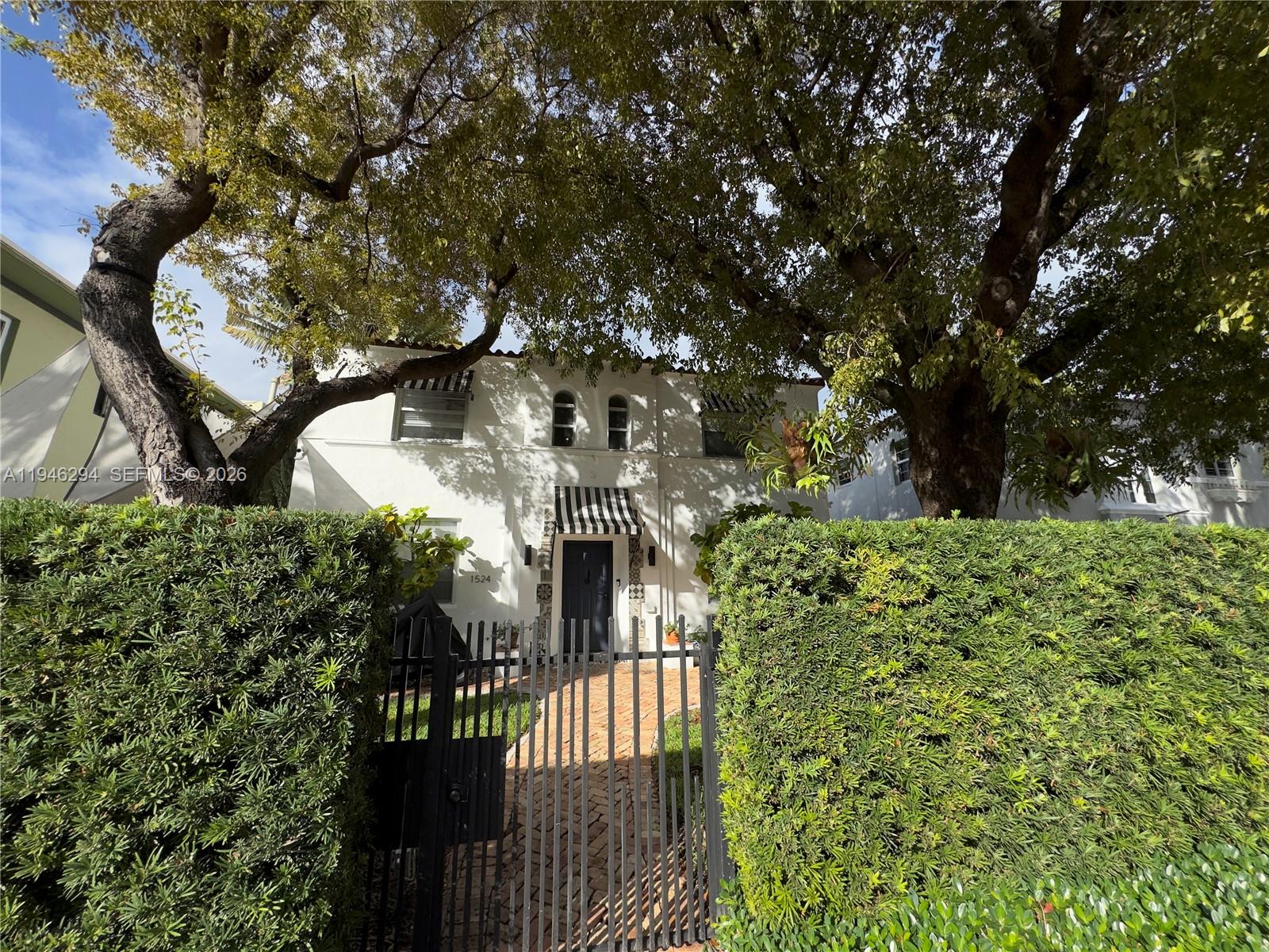 LINCOLN SUB - Residential Lease