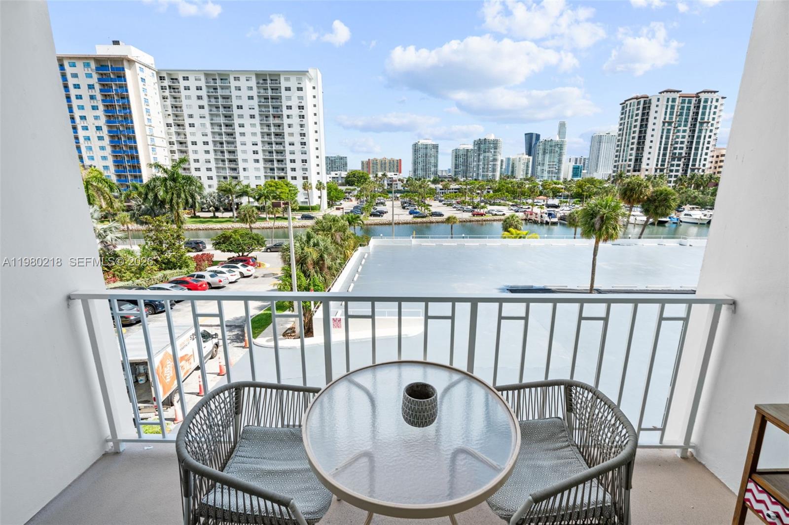 ARLEN HOUSE WEST CONDO - Residential