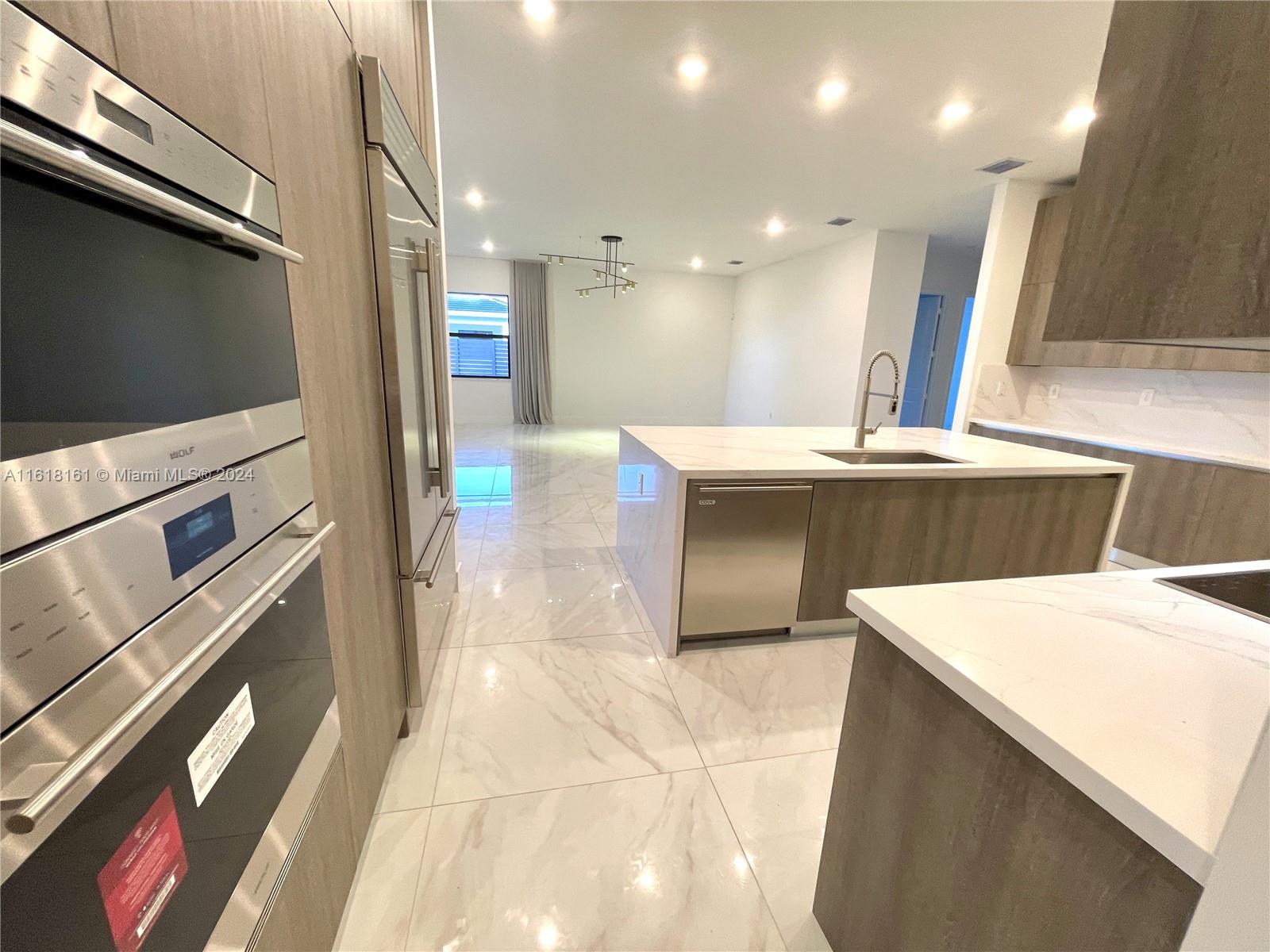 Sanctuary Grande - Residential Lease