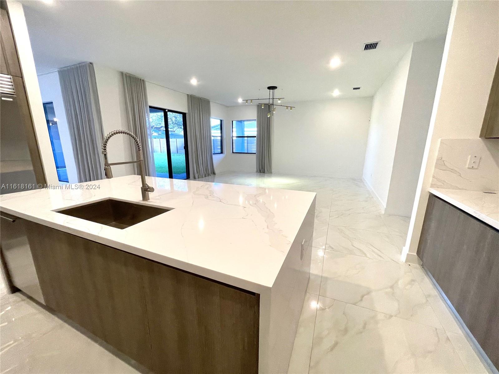Sanctuary Grande - Residential Lease