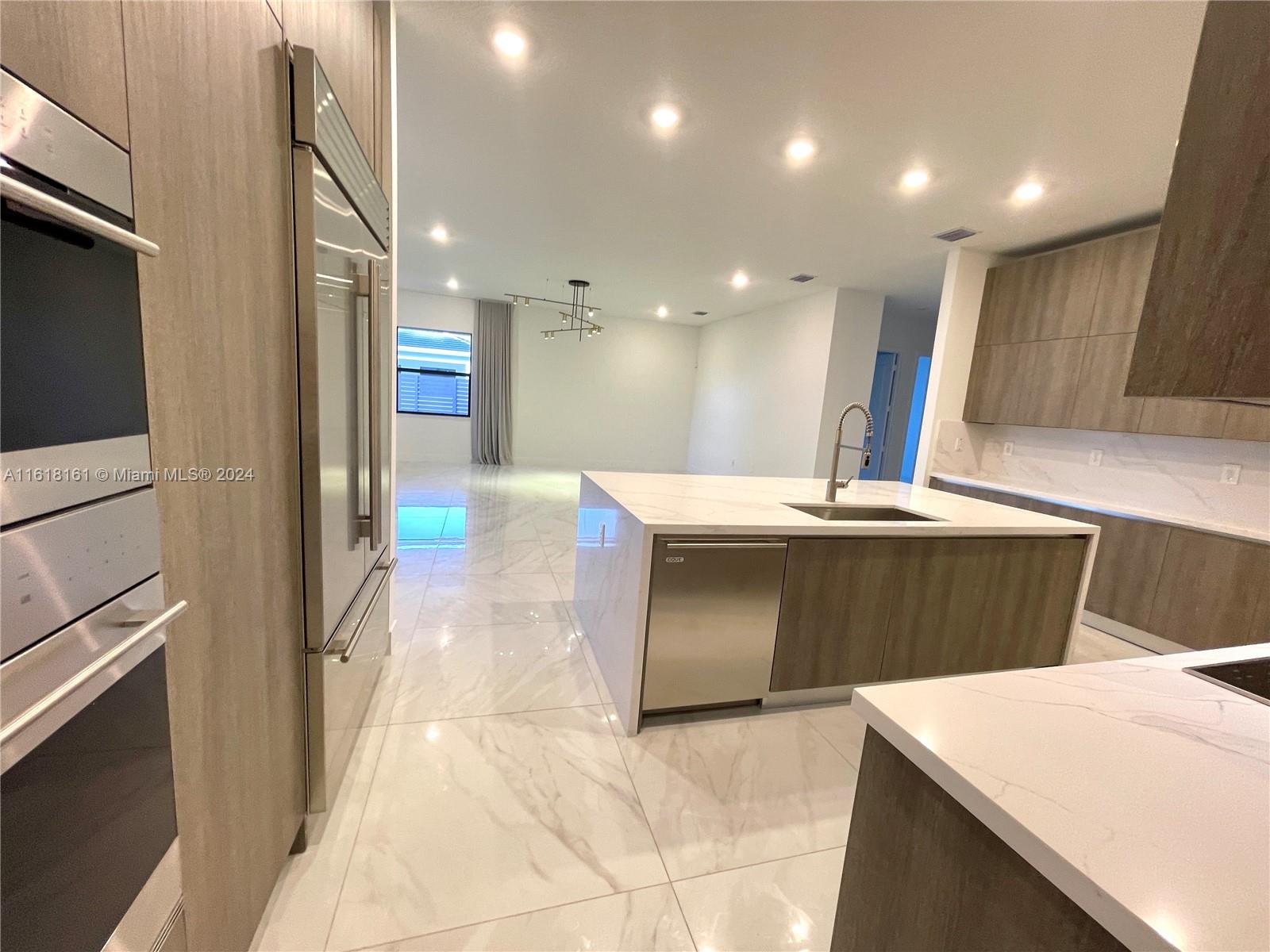 Sanctuary Grande - Residential Lease
