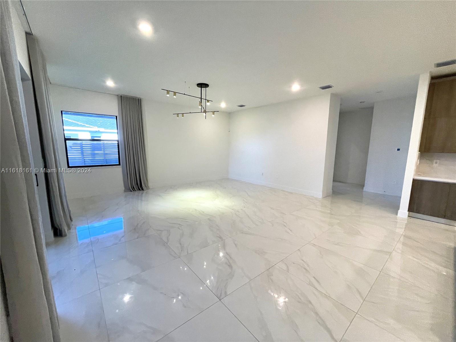 Sanctuary Grande - Residential Lease