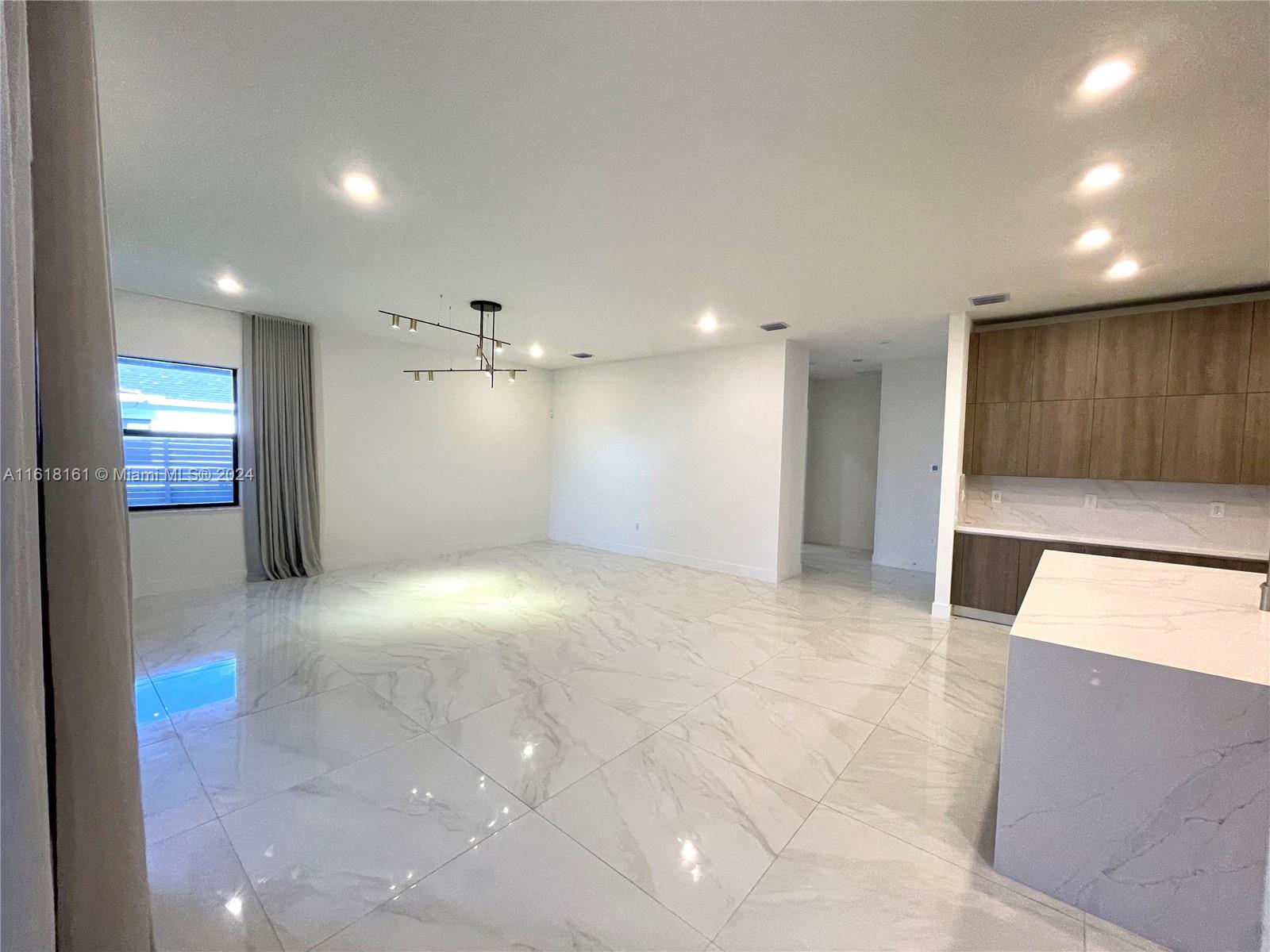 Sanctuary Grande - Residential Lease