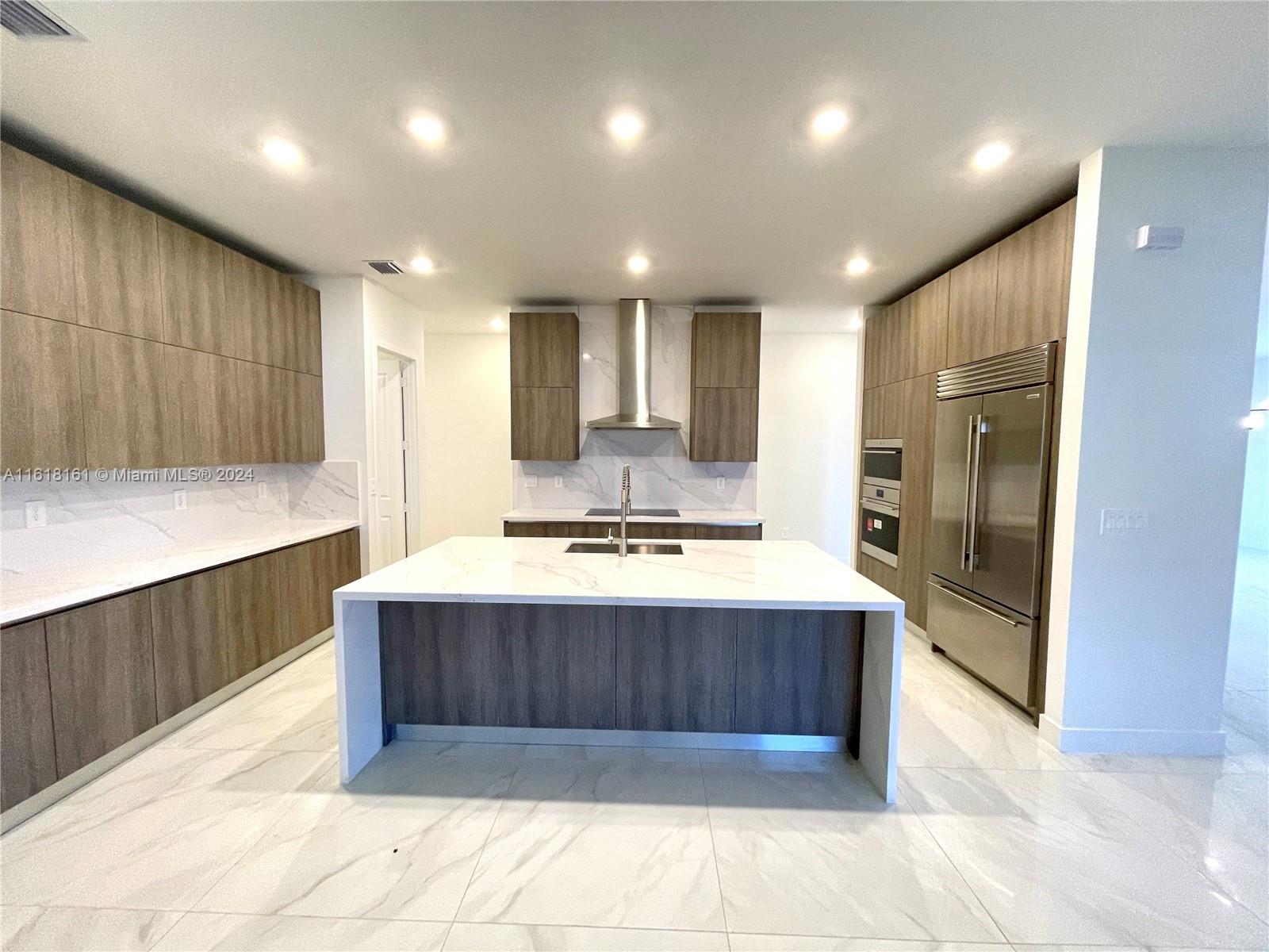 Sanctuary Grande - Residential Lease