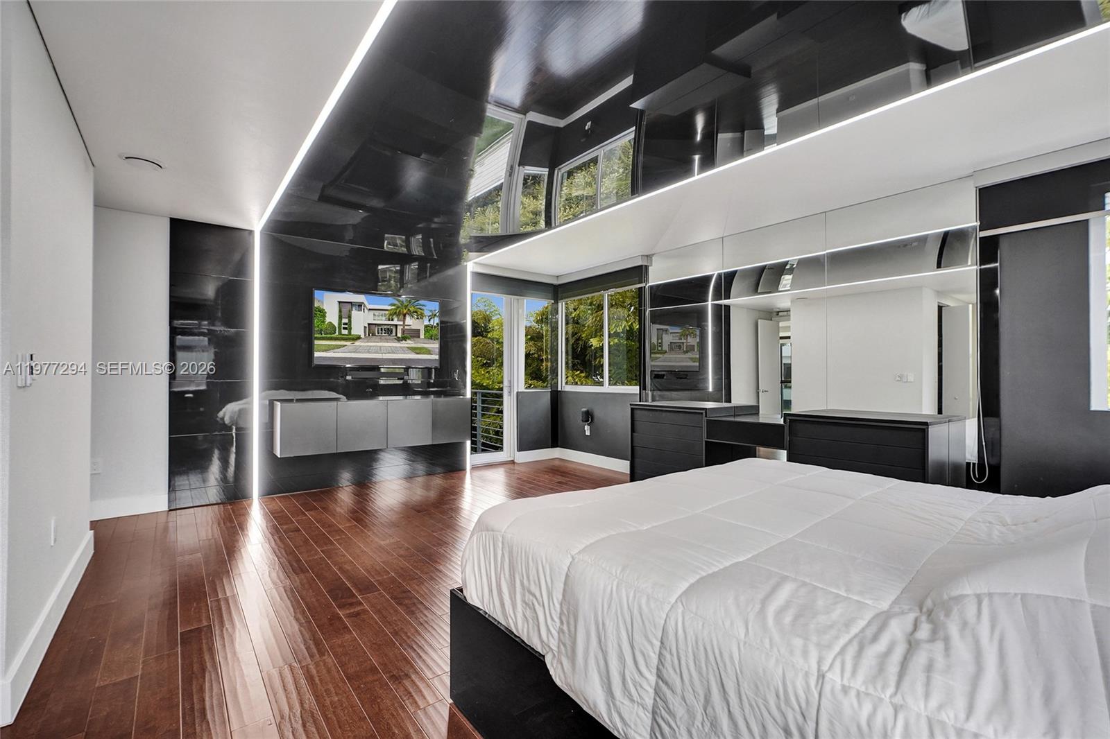 DORAL COMMONS RESIDENTIAL - Residential
