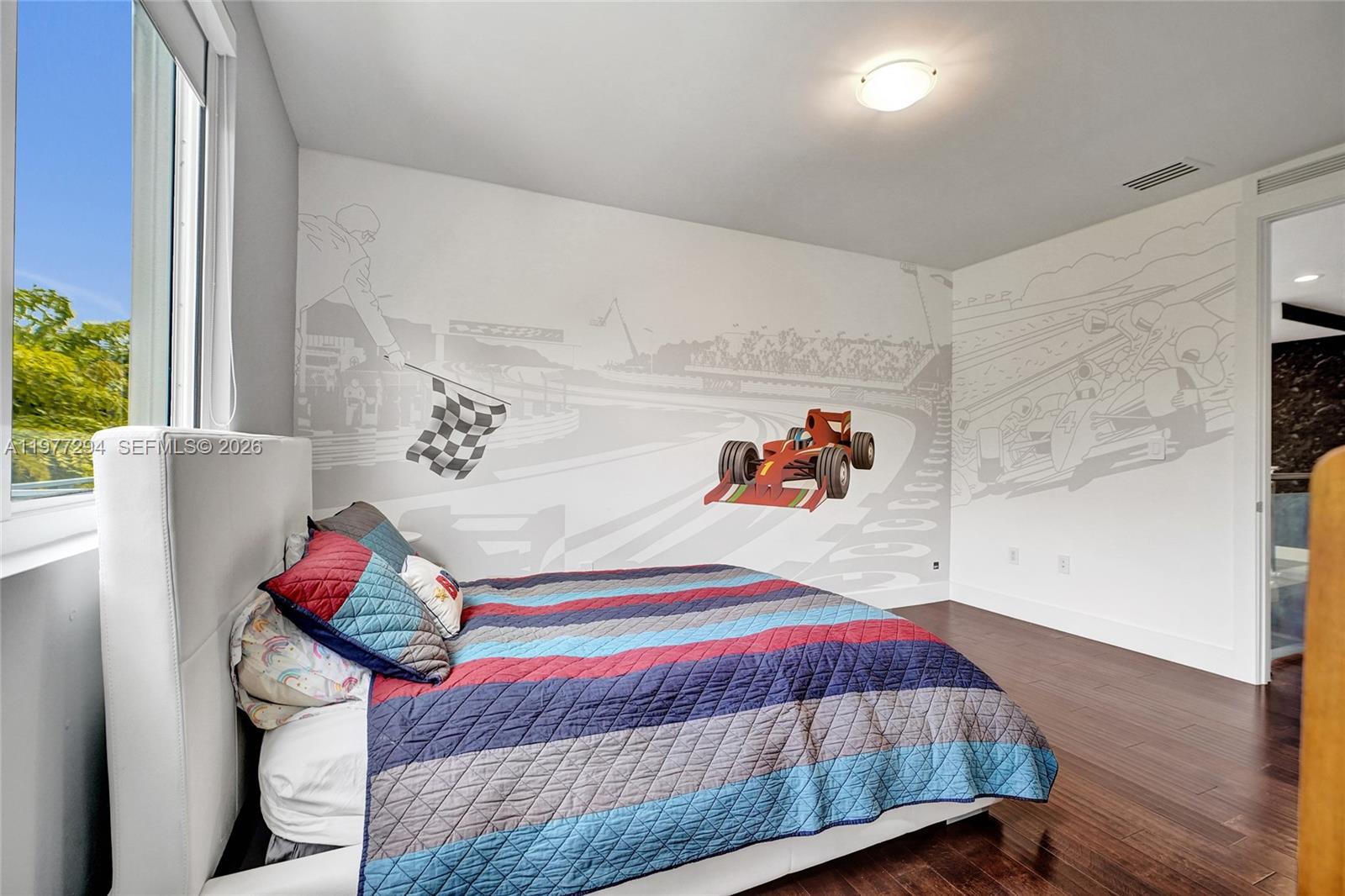 DORAL COMMONS RESIDENTIAL - Residential