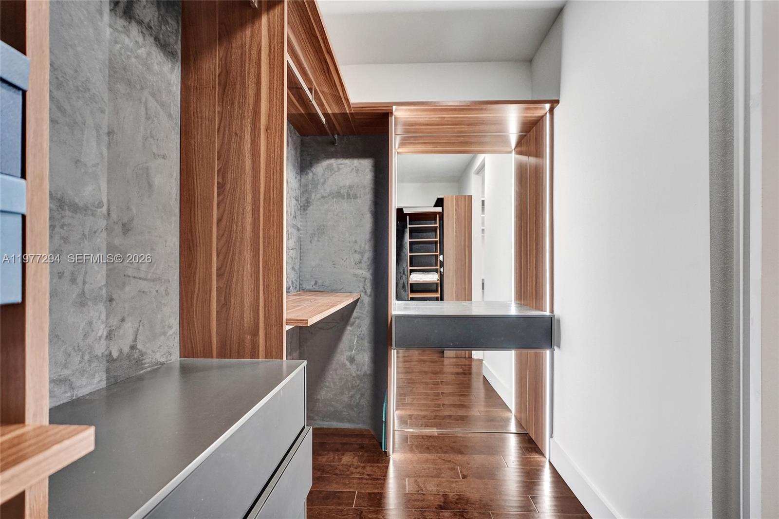 DORAL COMMONS RESIDENTIAL - Residential