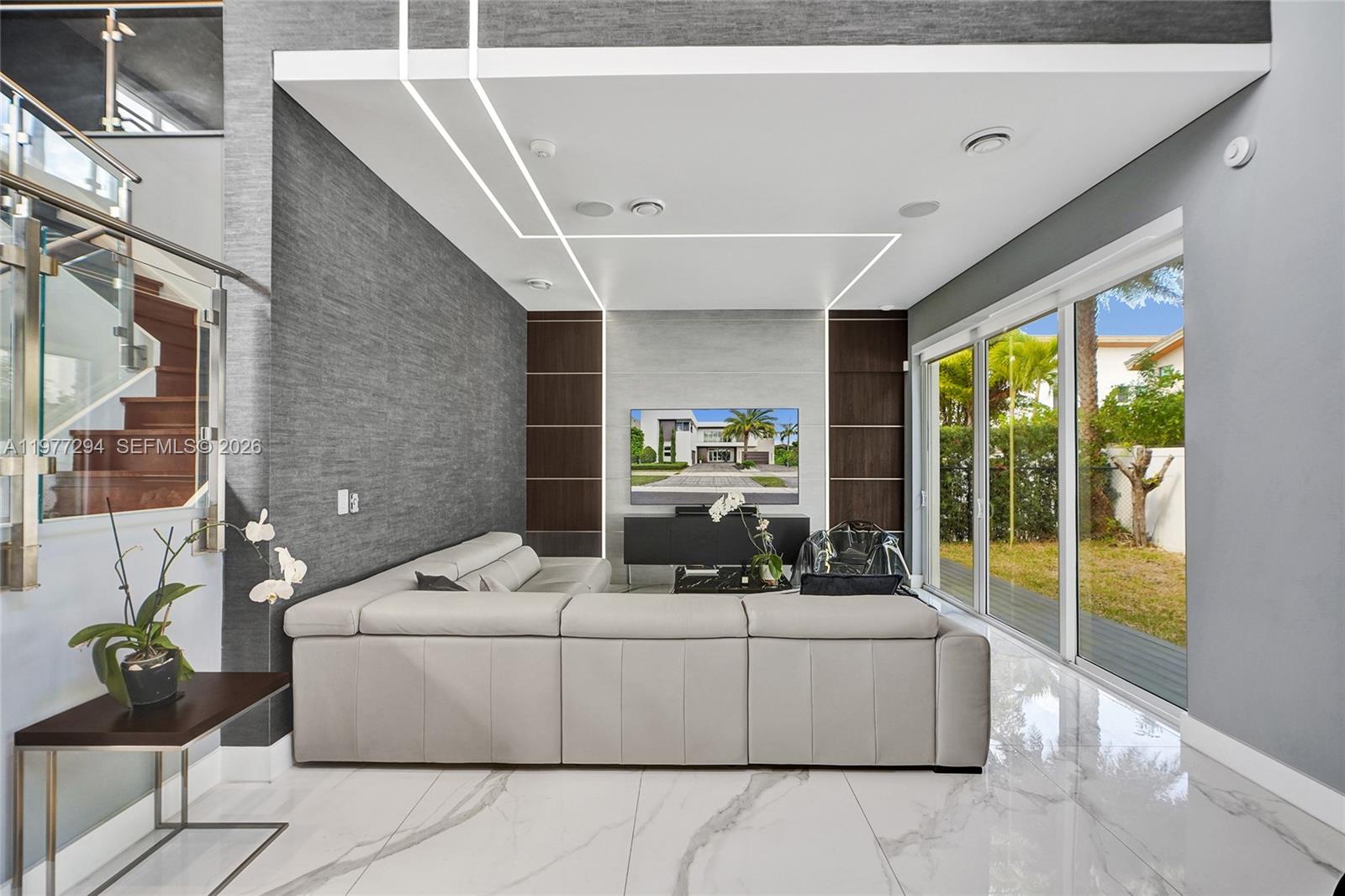 DORAL COMMONS RESIDENTIAL - Residential