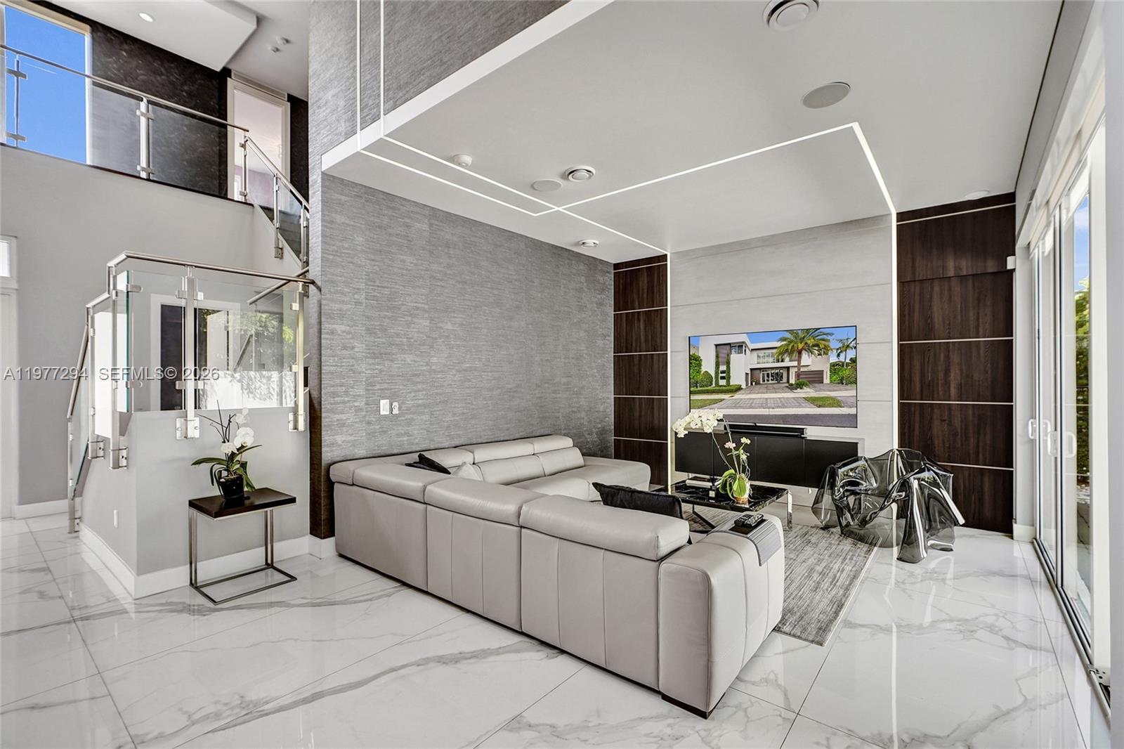 DORAL COMMONS RESIDENTIAL - Residential
