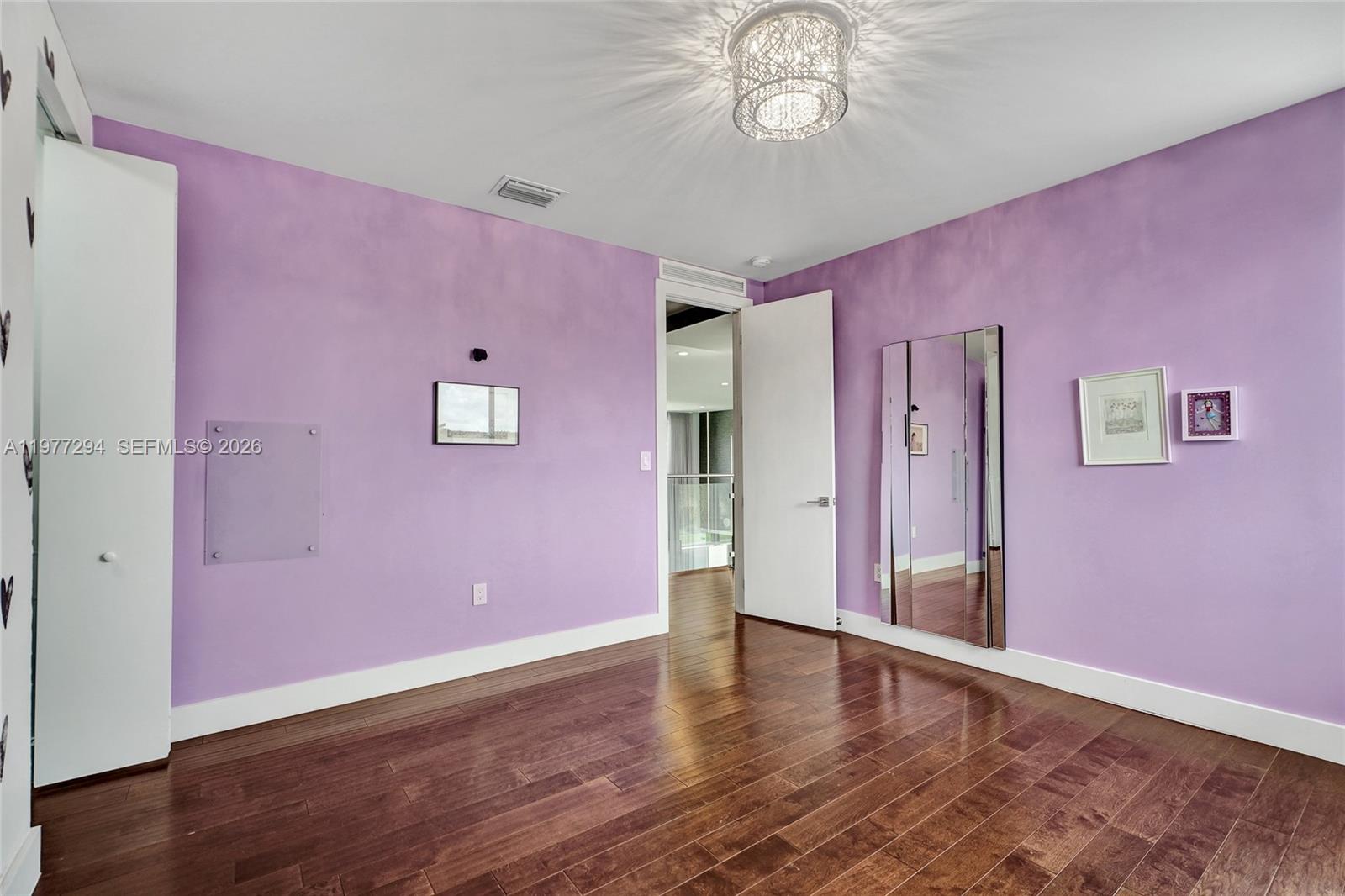 DORAL COMMONS RESIDENTIAL - Residential