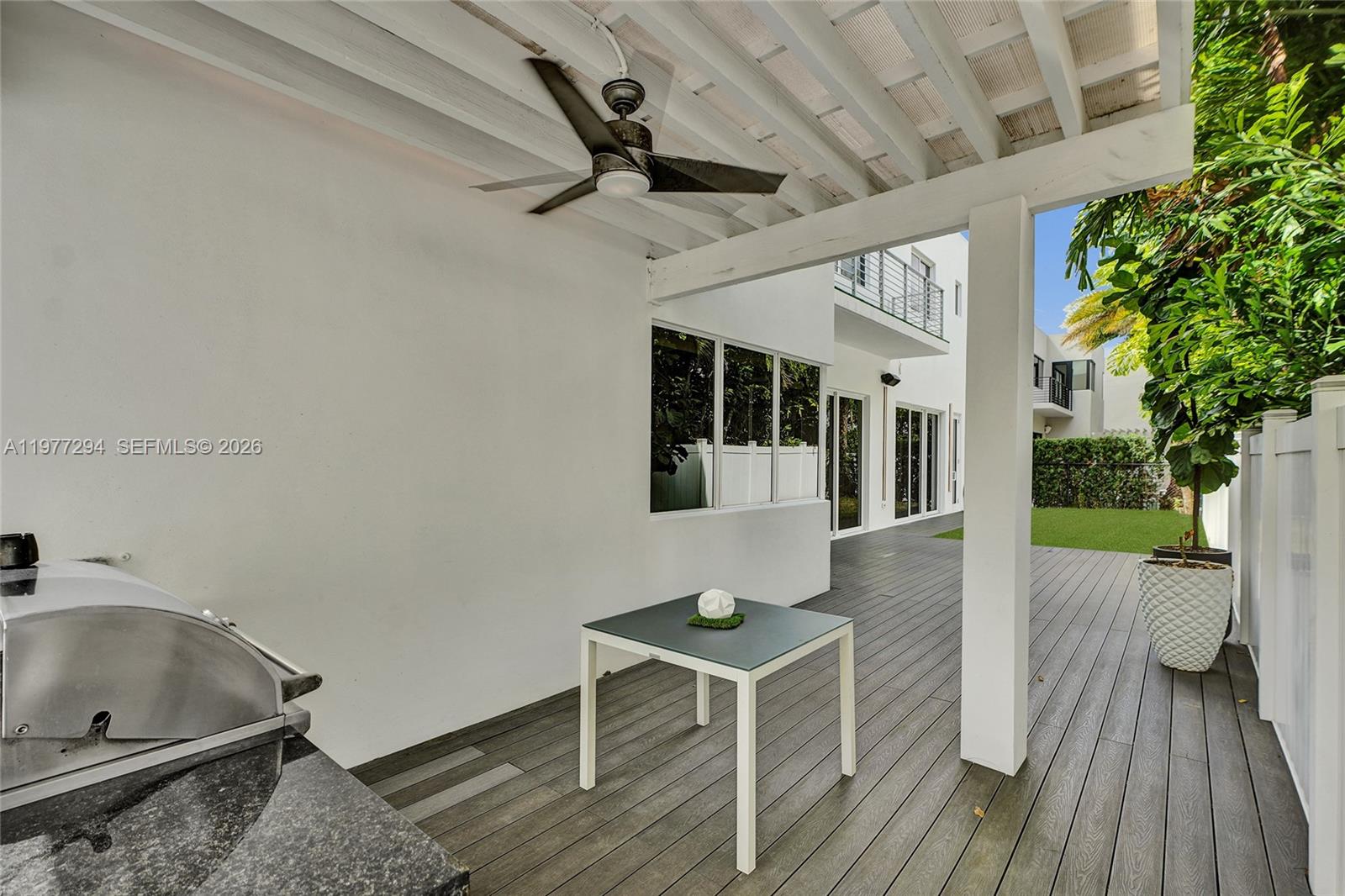 DORAL COMMONS RESIDENTIAL - Residential