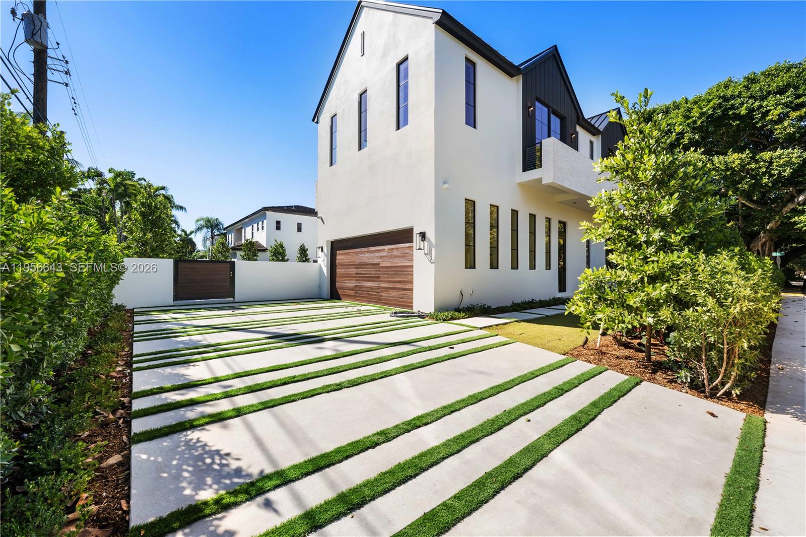 HIGH PINES REV PLAT OF 2N - Residential