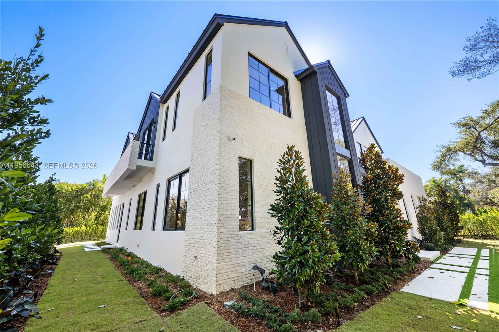HIGH PINES REV PLAT OF 2N - Residential