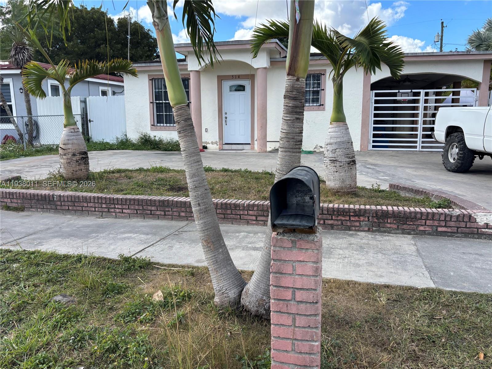 Single family home offering 4 bedrooms 3 bathrooms with no HOA. Private 1/1 used as a separate space for in-laws or adult children. Nice driveway space, carport/patio area, and big yard. Centrally located near Krome Ave, shops, schools and restaurants. Come see this home before it's gone!