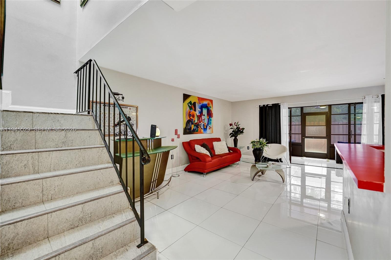 HOLLYWOOD GARDENS CONDOMI - Residential