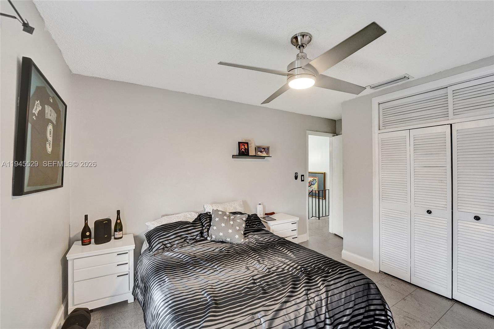 HOLLYWOOD GARDENS CONDOMI - Residential