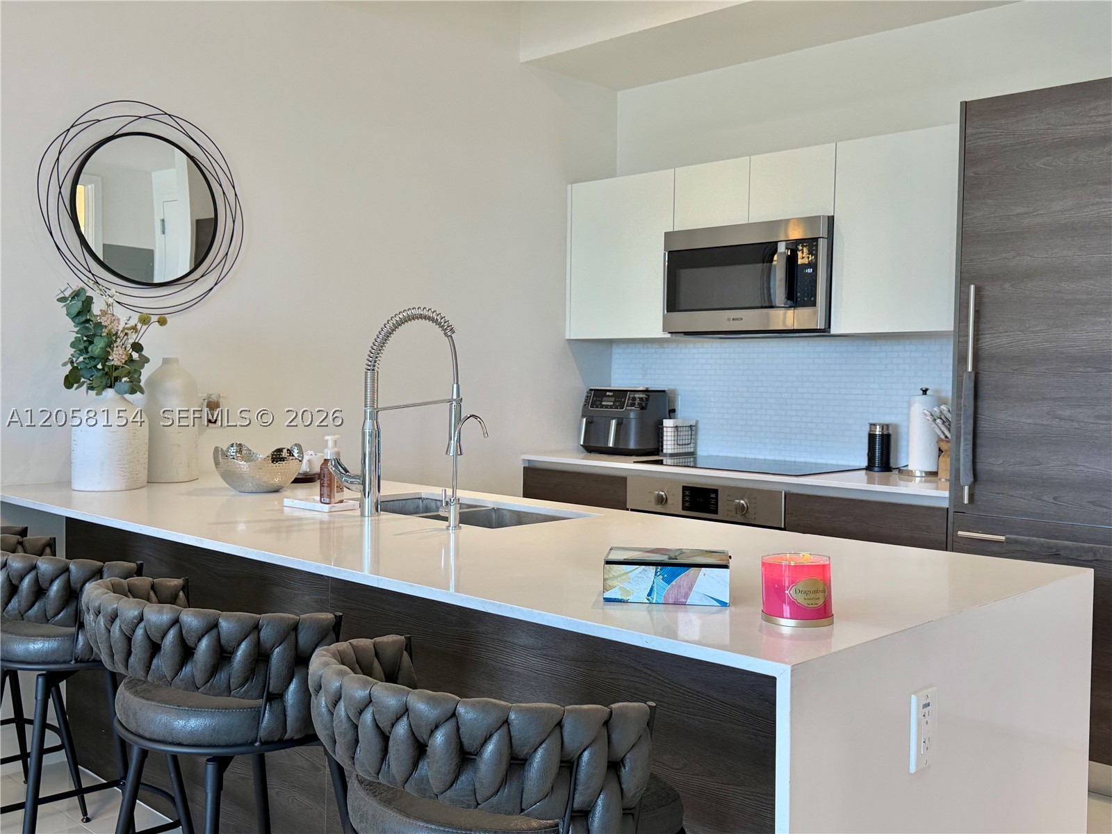 MERRICK MANOR CONDO - Residential