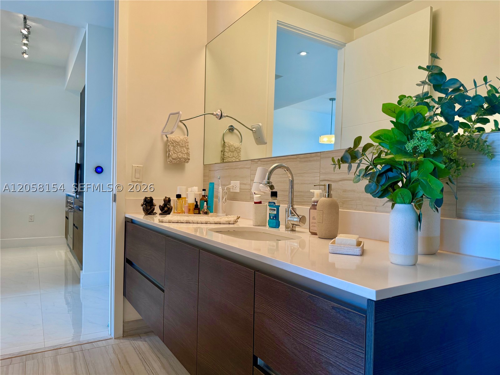 MERRICK MANOR CONDO - Residential