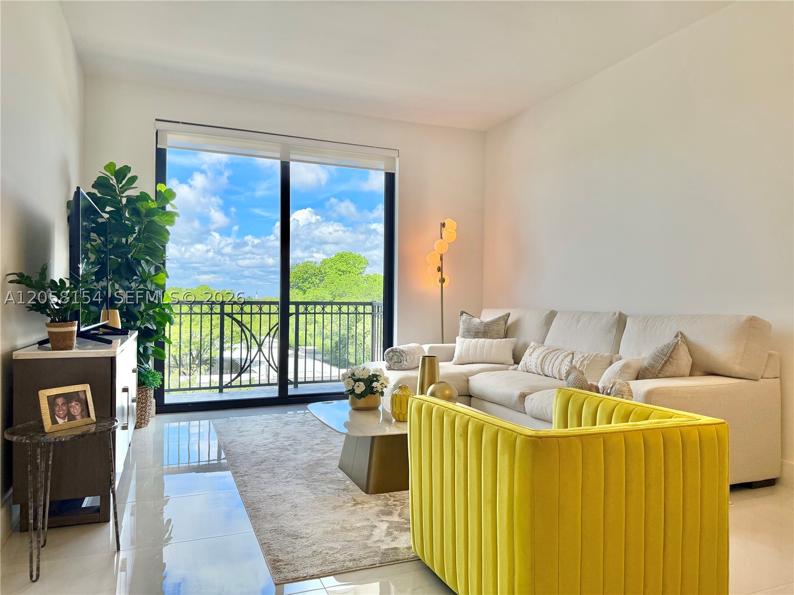 MERRICK MANOR CONDO - Residential