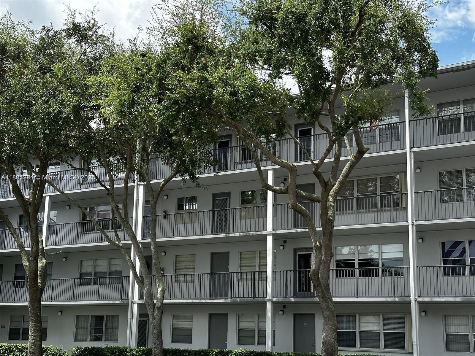 NEW HAMPTON AT CENTURY VI - Residential