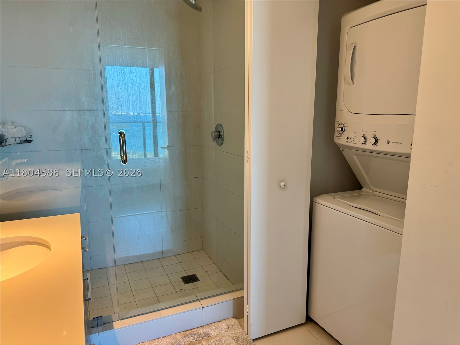 PARAISO BAYVIEWS CONDO - Residential