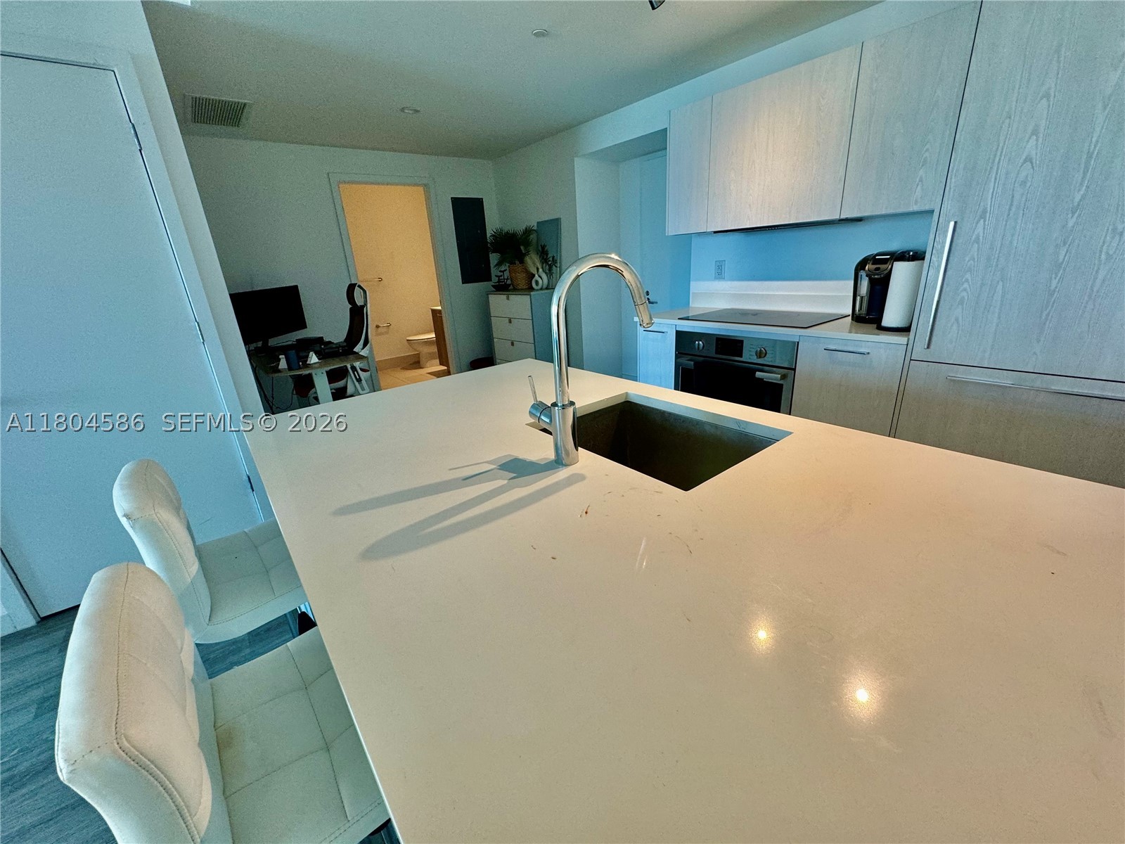 PARAISO BAYVIEWS CONDO - Residential