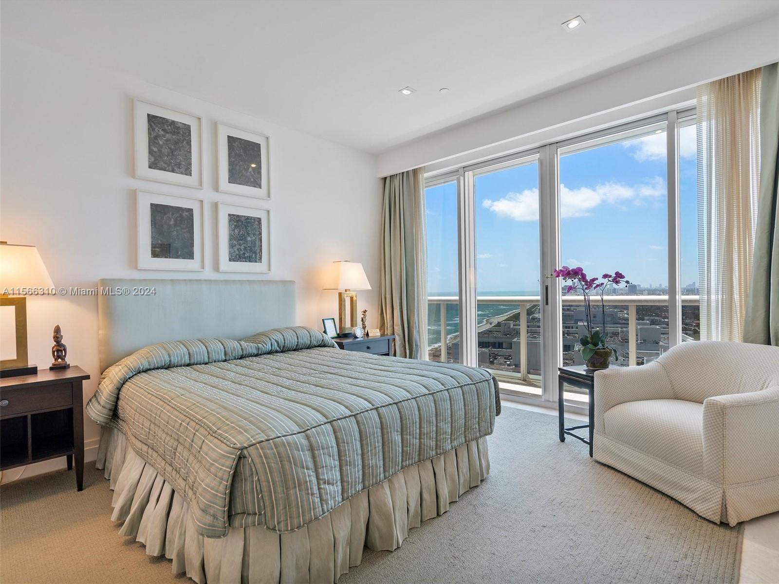MAJESTIC TOWER - Residential