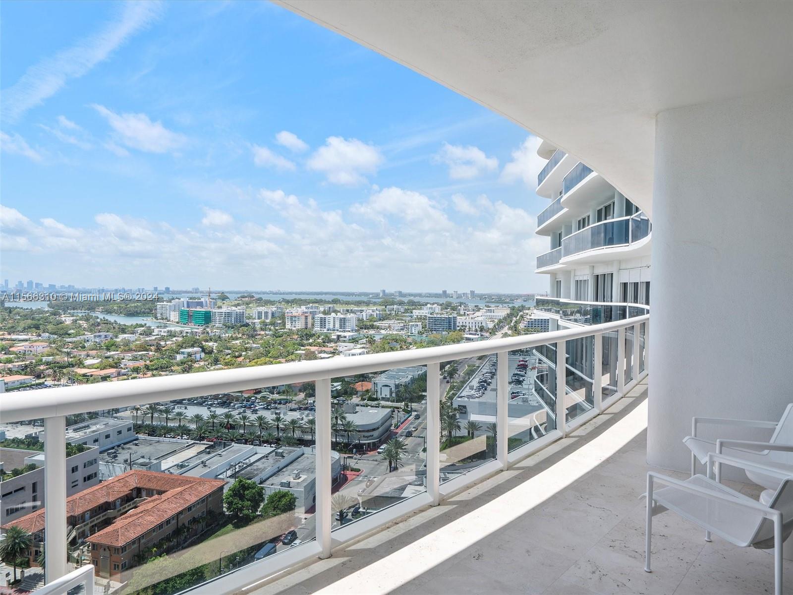 MAJESTIC TOWER - Residential