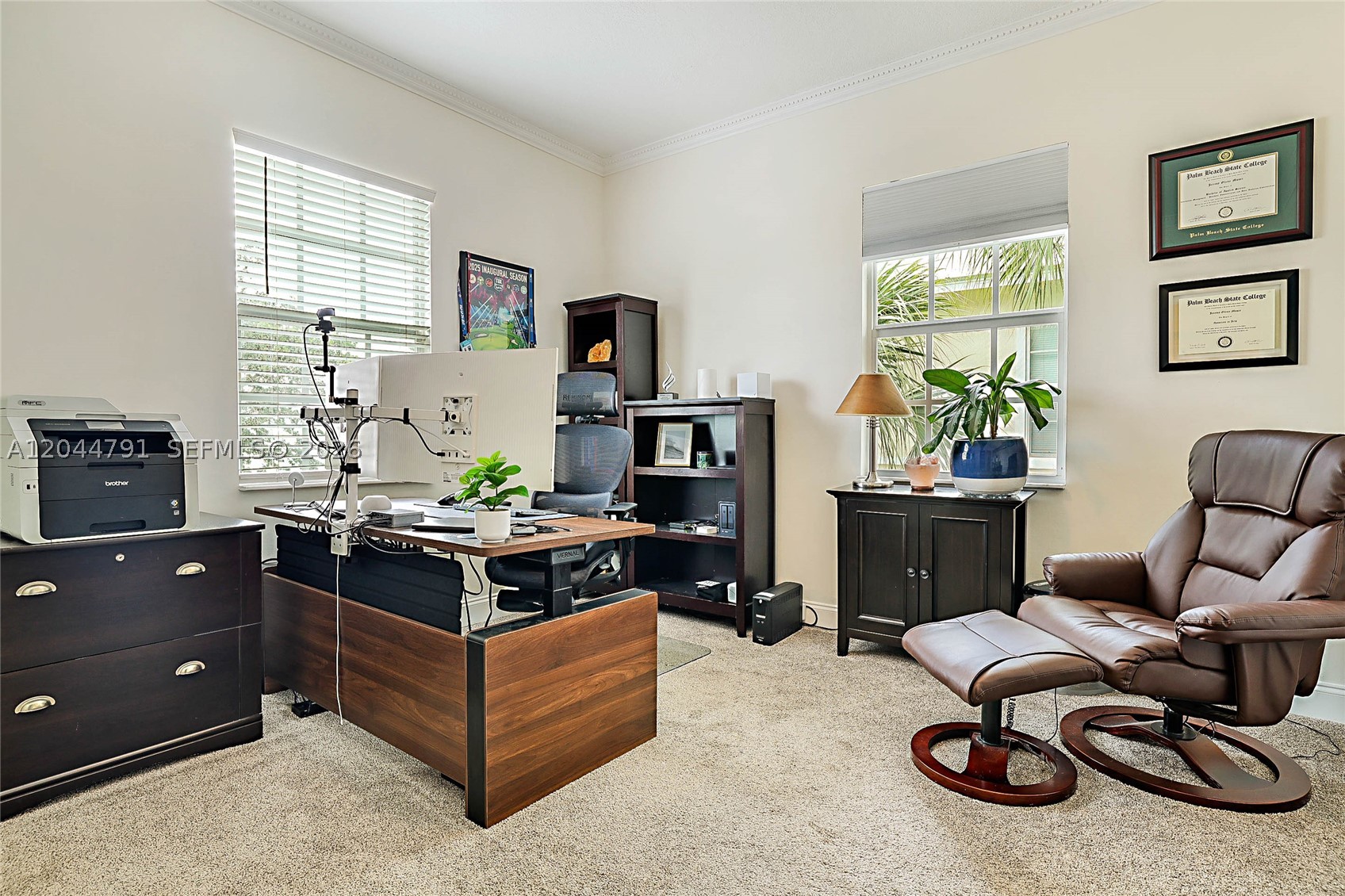 VILLA PALMS CONDO - Residential
