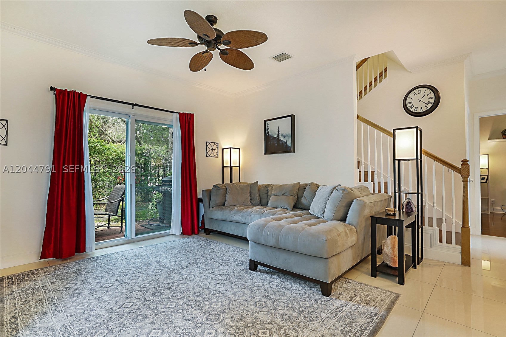 VILLA PALMS CONDO - Residential
