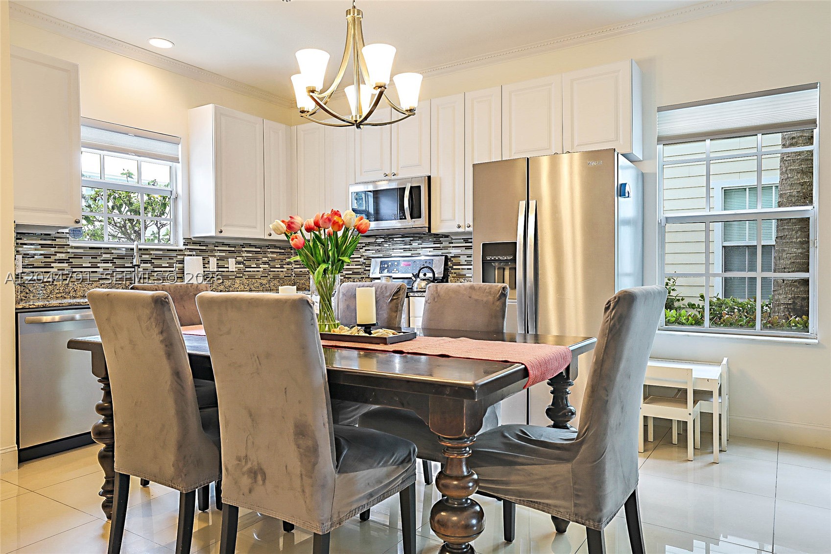 VILLA PALMS CONDO - Residential