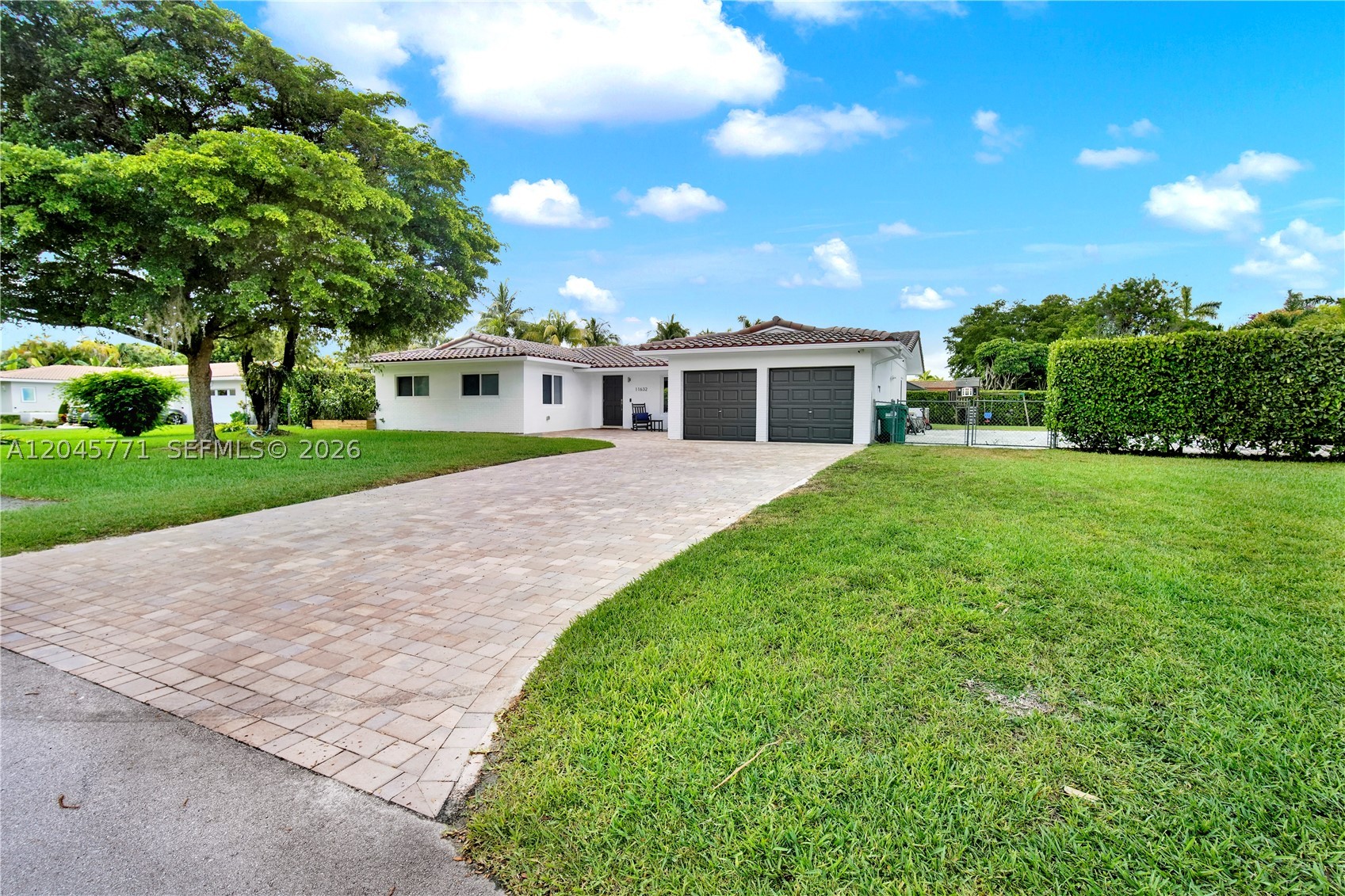 PINE SHORE SEC 4 - Residential