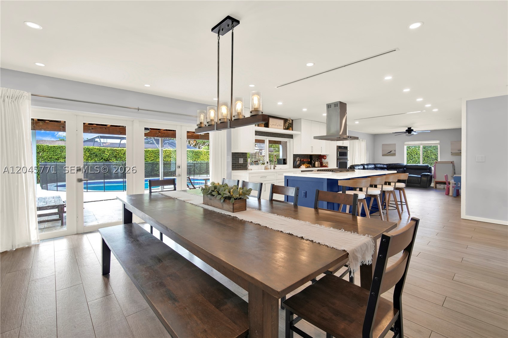PINE SHORE SEC 4 - Residential