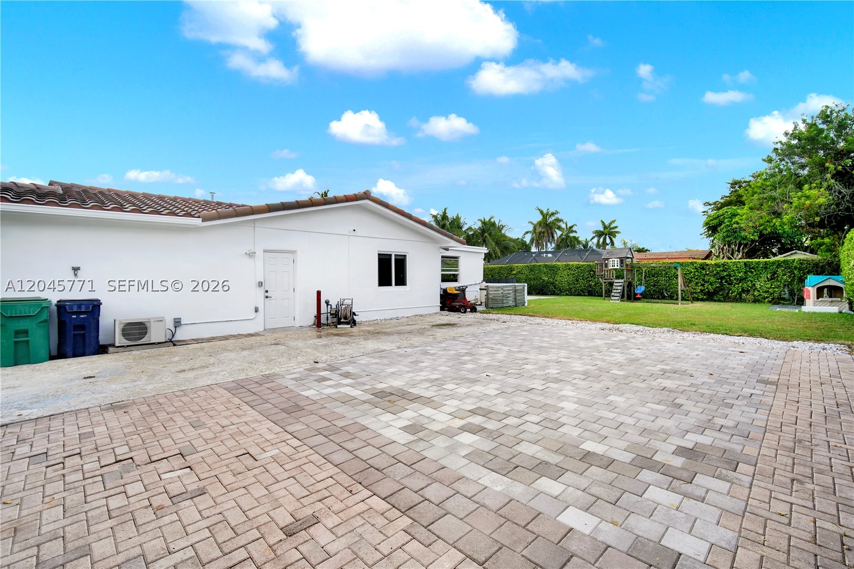 PINE SHORE SEC 4 - Residential