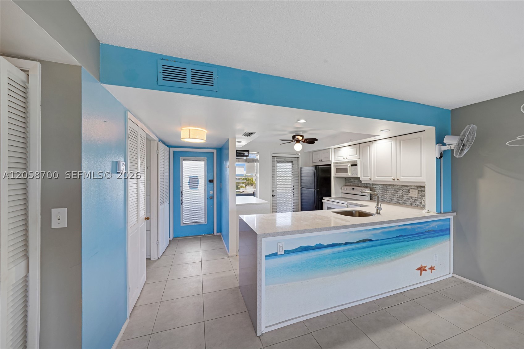 HILLCREST COUNTRY CLUB AP - Residential