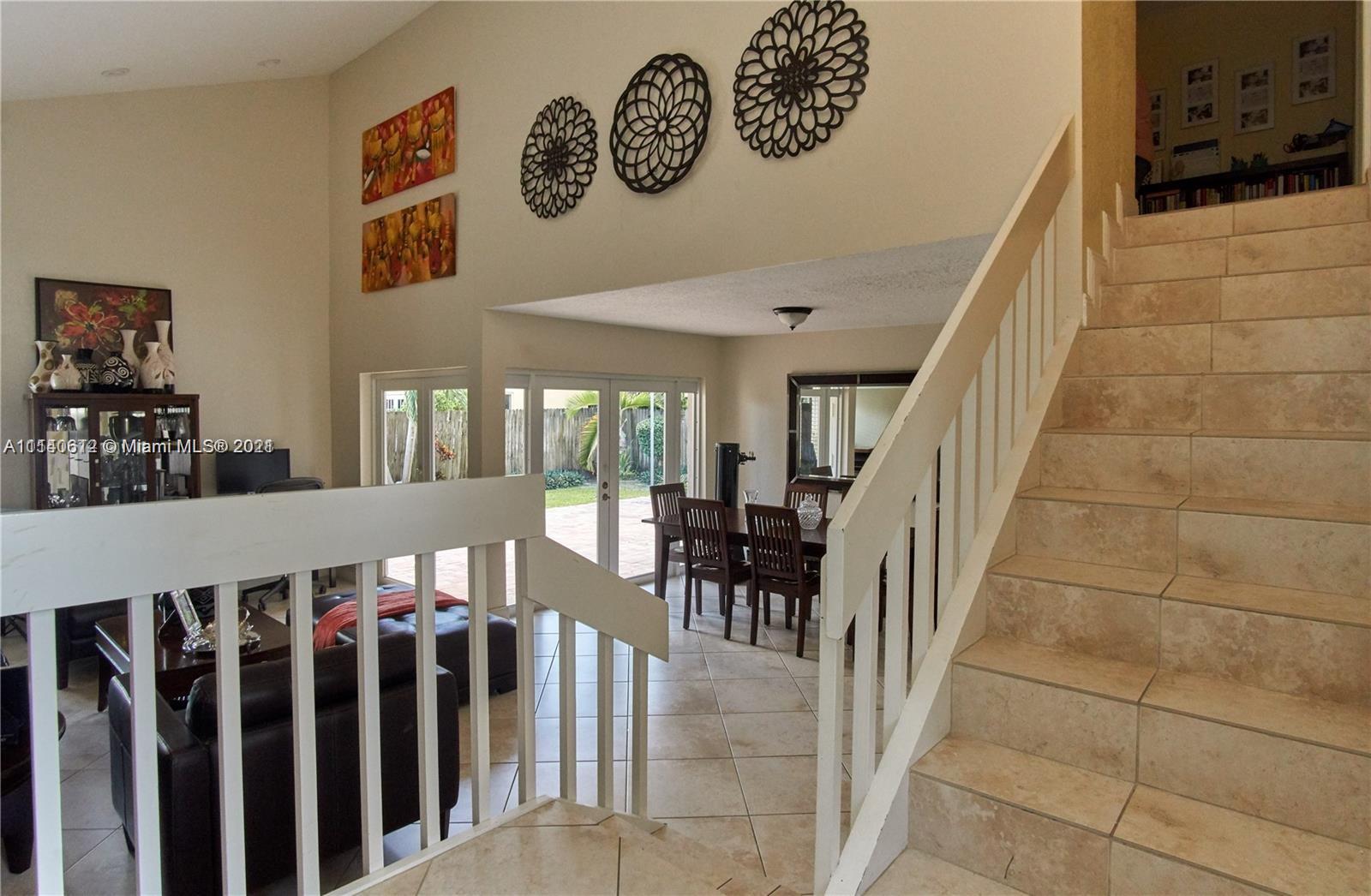 LAS CASAS AT KENDALL - Residential Lease