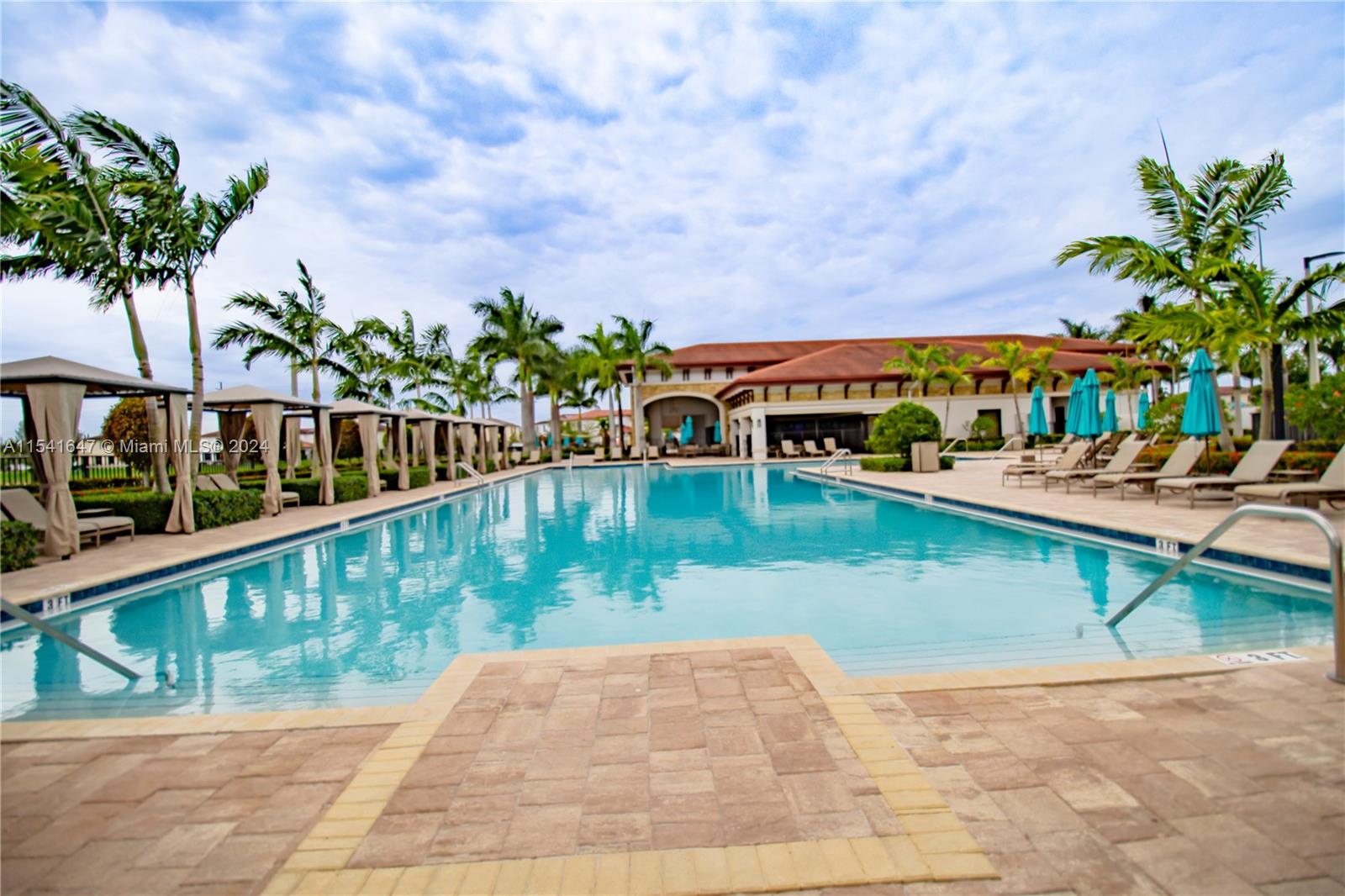 AQUABELLA SECTION TWO - Residential Lease