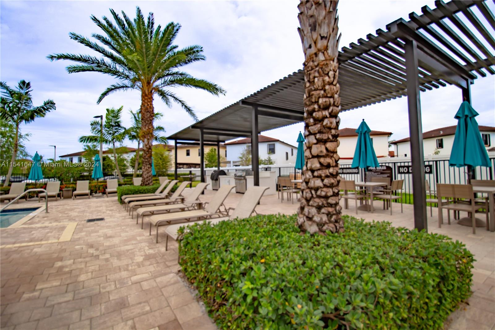 AQUABELLA SECTION TWO - Residential Lease