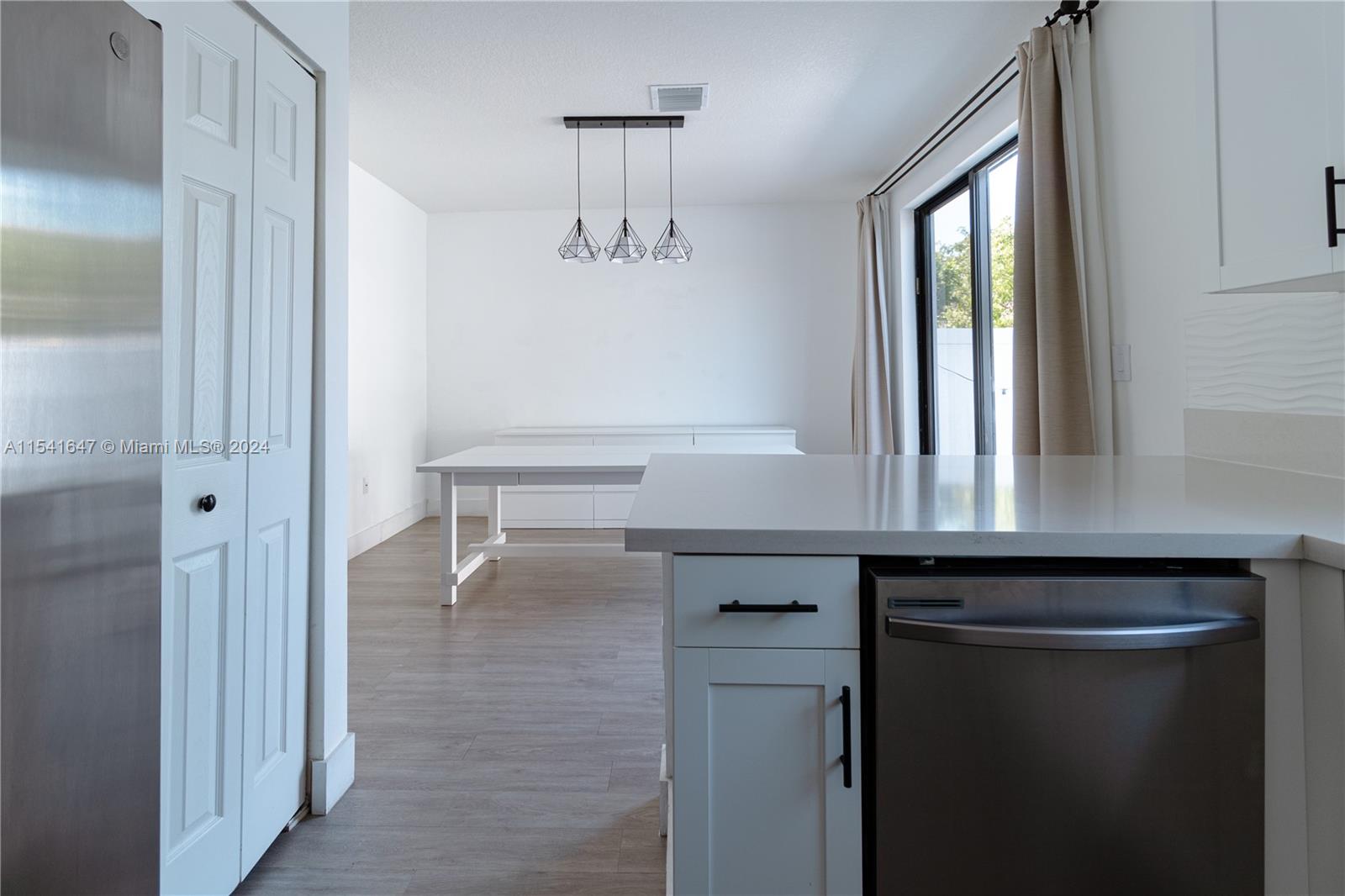 AQUABELLA SECTION TWO - Residential Lease