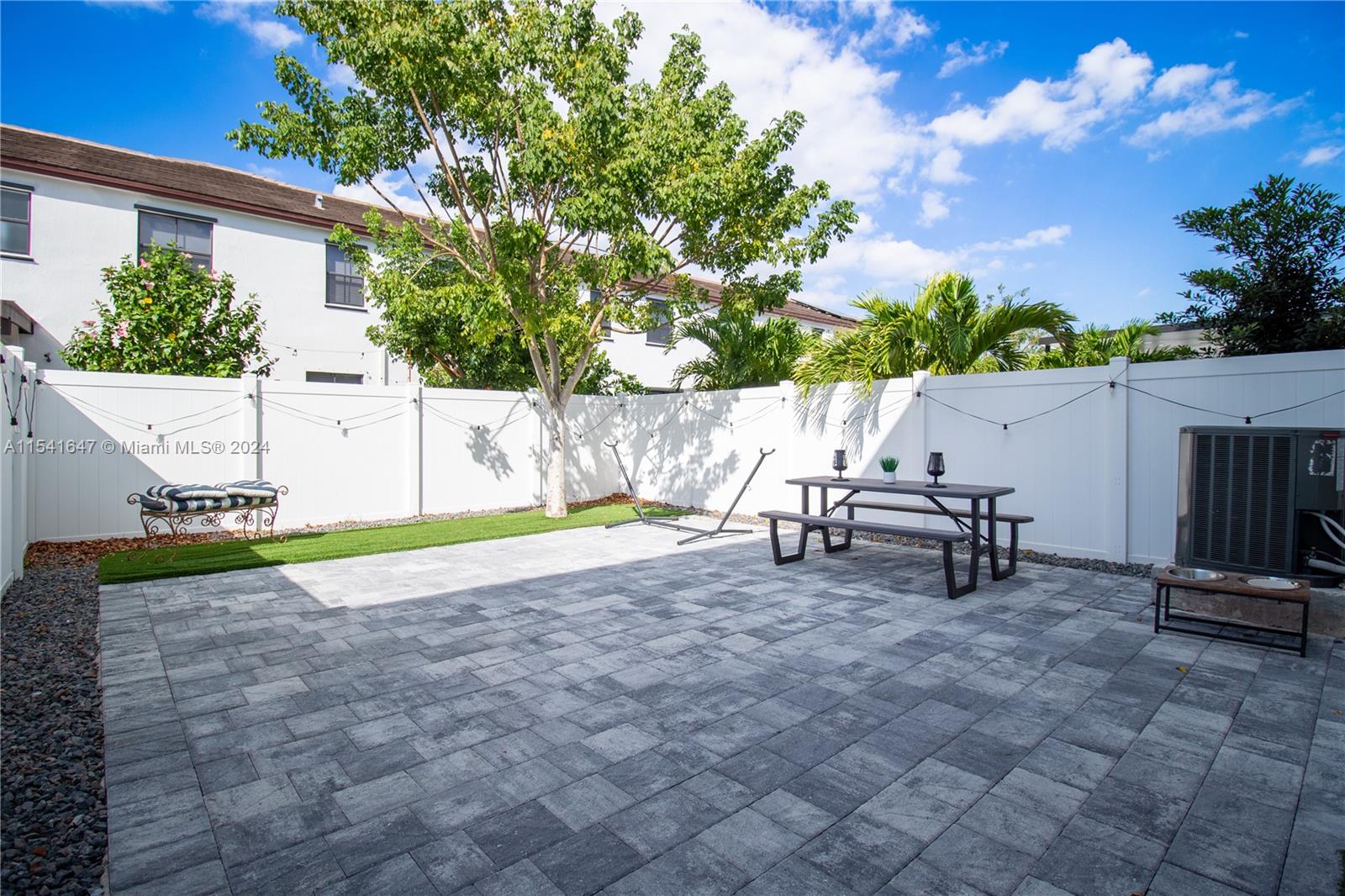 AQUABELLA SECTION TWO - Residential Lease